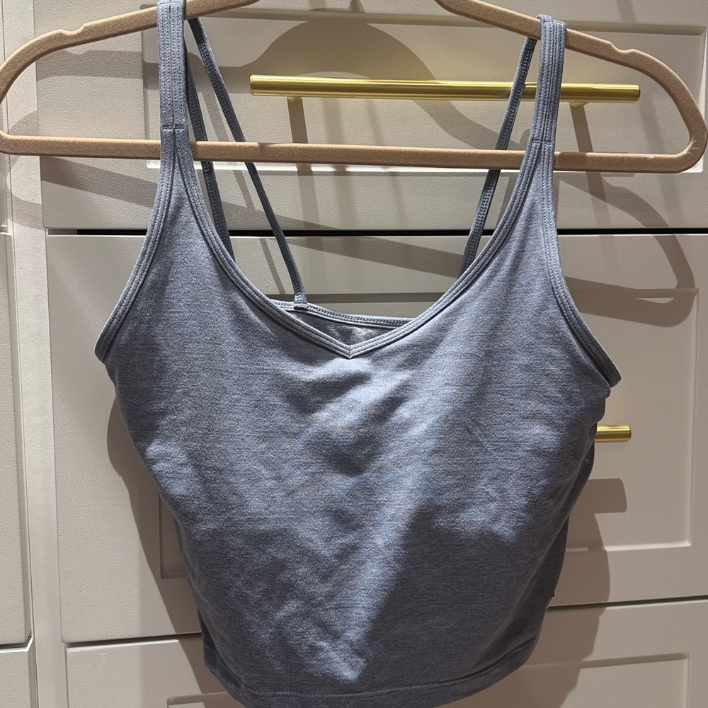 Vuori Halo Performance Crop Top - Picture 2 of 3